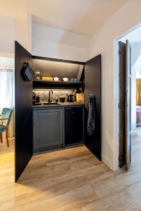 Bed & Breakfast - Gallery 'T Speelhuys 布雷达 外观 照片